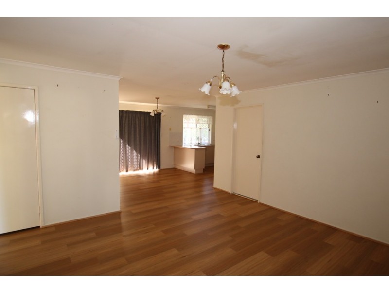 43 Packett Crescent, Loganlea QLD 4131