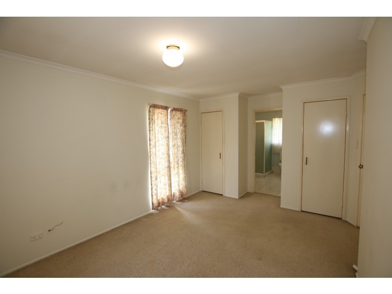43 Packett Crescent, Loganlea QLD 4131