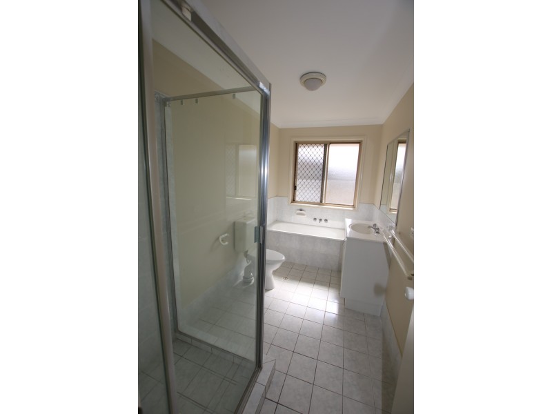 21 Barossa Street, Kingston QLD 4114