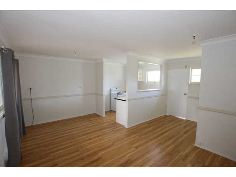 16 Mayes Avenue, Logan Central QLD 4114