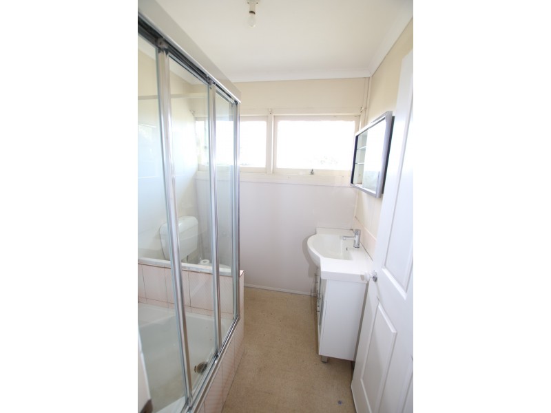 16 Mayes Avenue, Logan Central QLD 4114