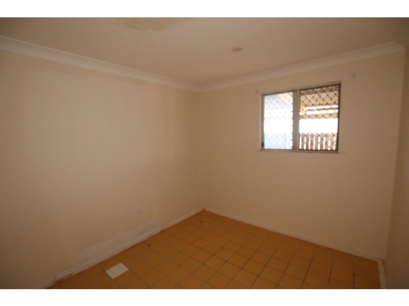 3 Laurel Street, Woodridge QLD 4114