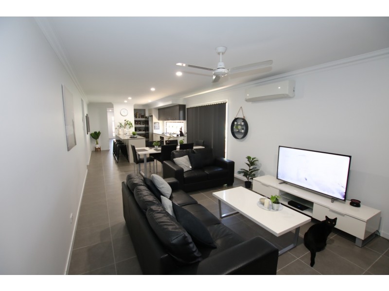 8 Killara Boulevard, Logan Reserve QLD 4133