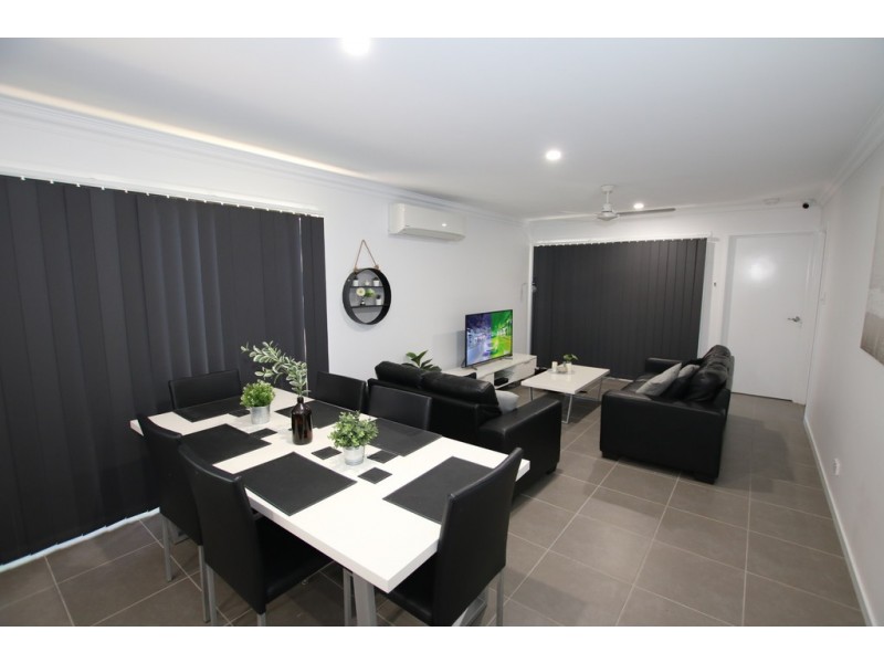 8 Killara Boulevard, Logan Reserve QLD 4133