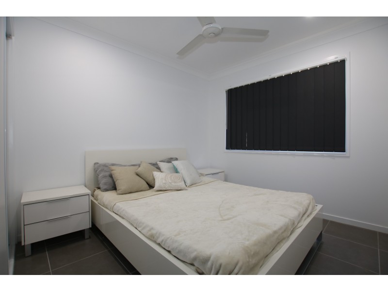 8 Killara Boulevard, Logan Reserve QLD 4133