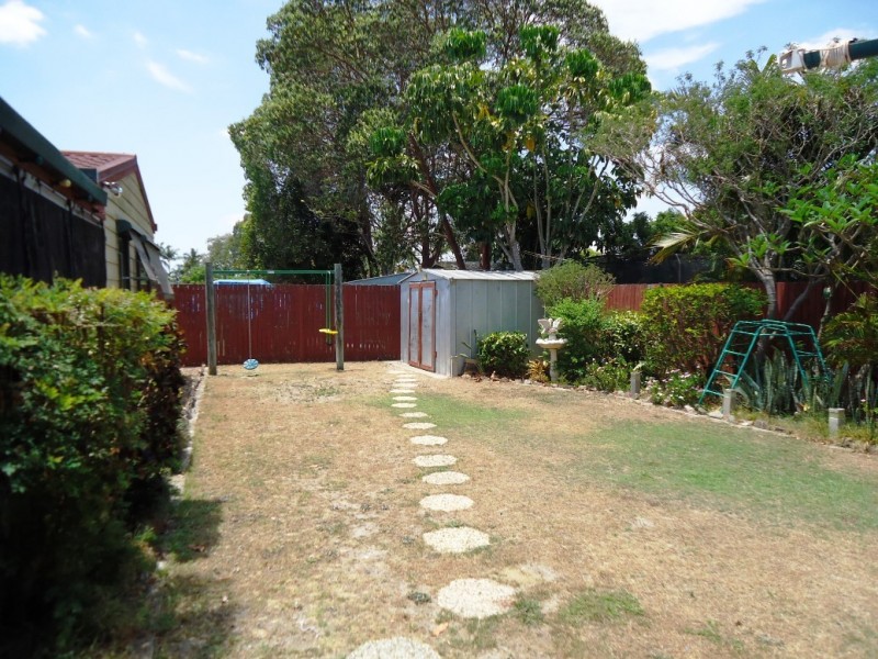 32 Brushbox Street, Crestmead QLD 4132