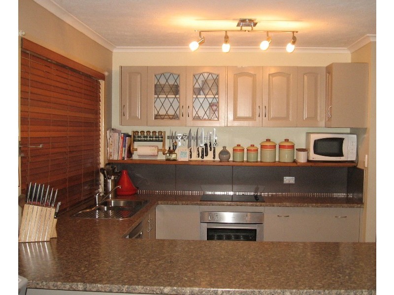 16 Bix Court, Crestmead QLD 4132