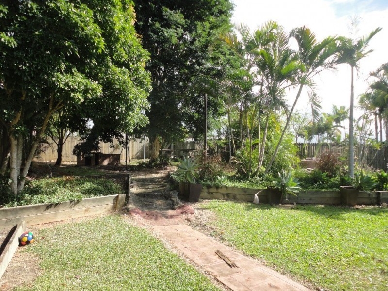 16 Bix Court, Crestmead QLD 4132