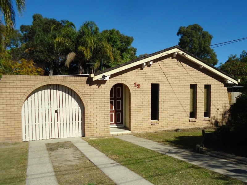 12 Forestwood Street, Crestmead QLD 4132