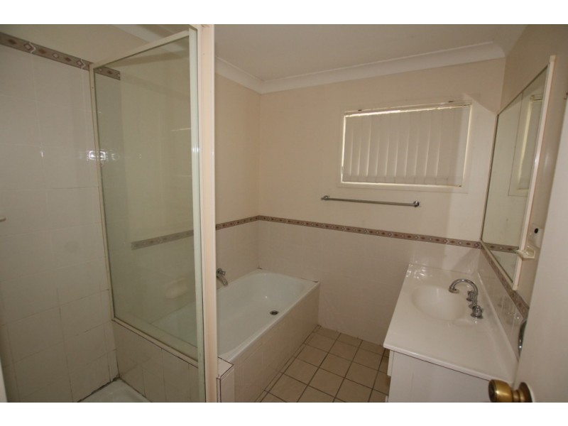 27 Bushlark Street, Crestmead QLD 4132