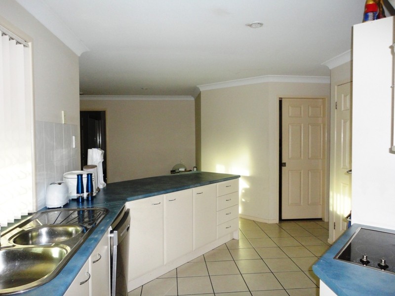 3 Ainslie Street, Marsden QLD 4132