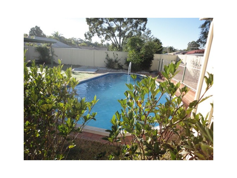 10 Lochore Court, Crestmead QLD 4132