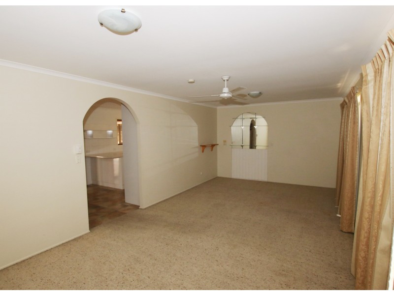 27 Cypress Drive, Marsden QLD 4132