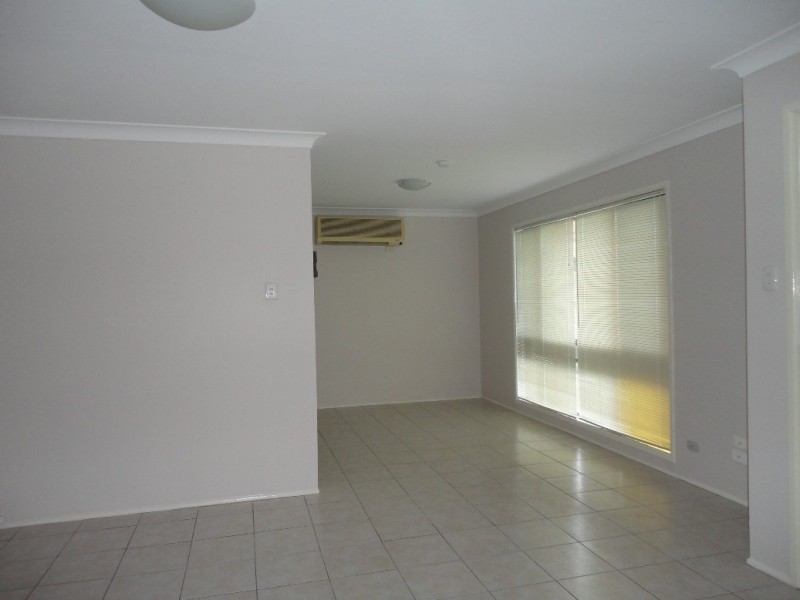 19 Gilia Street, Kingston QLD 4114