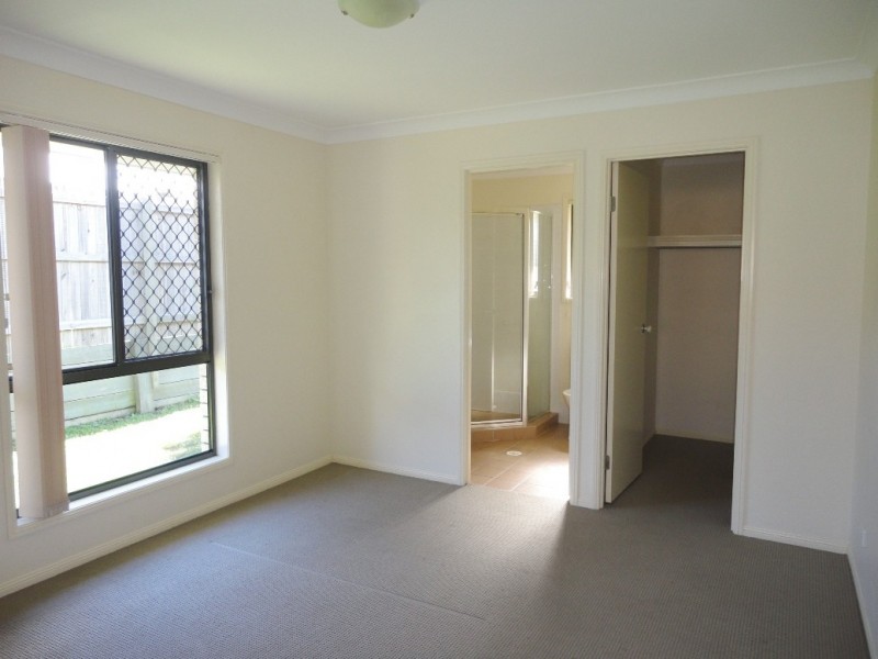 67 Haig Road, Loganlea QLD 4131