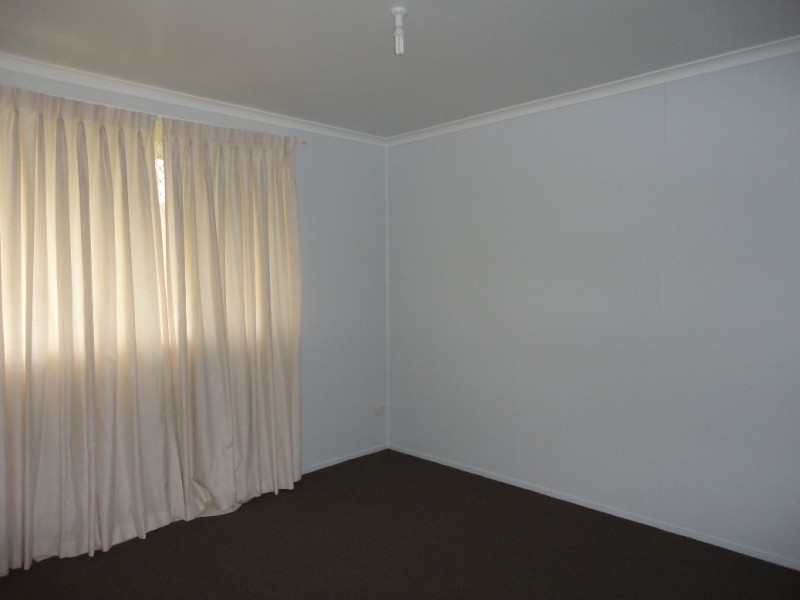 6 Roslyn Court, Loganlea QLD 4131