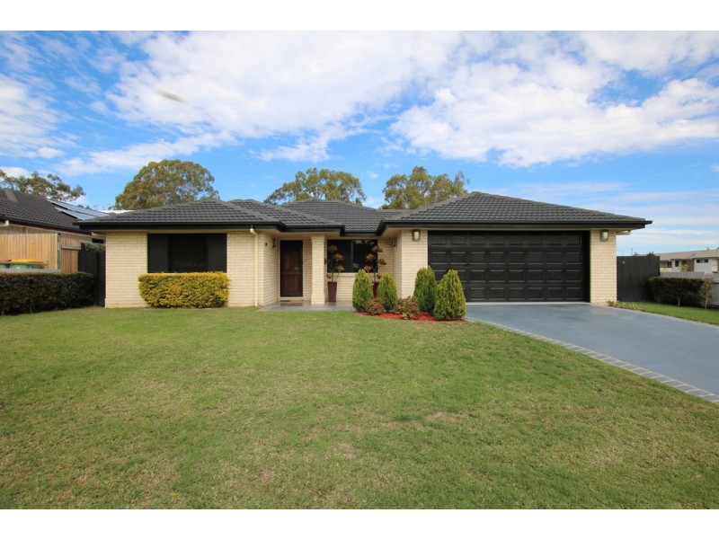 27 Moxey Street, Marsden QLD 4132
