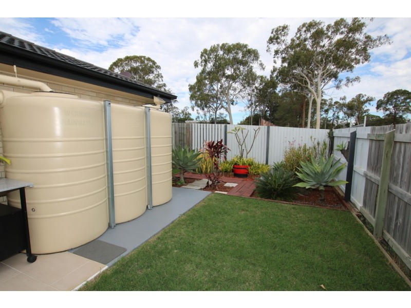27 Moxey Street, Marsden QLD 4132