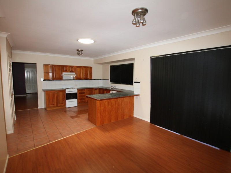 7 Cavillon Street, Crestmead QLD 4132