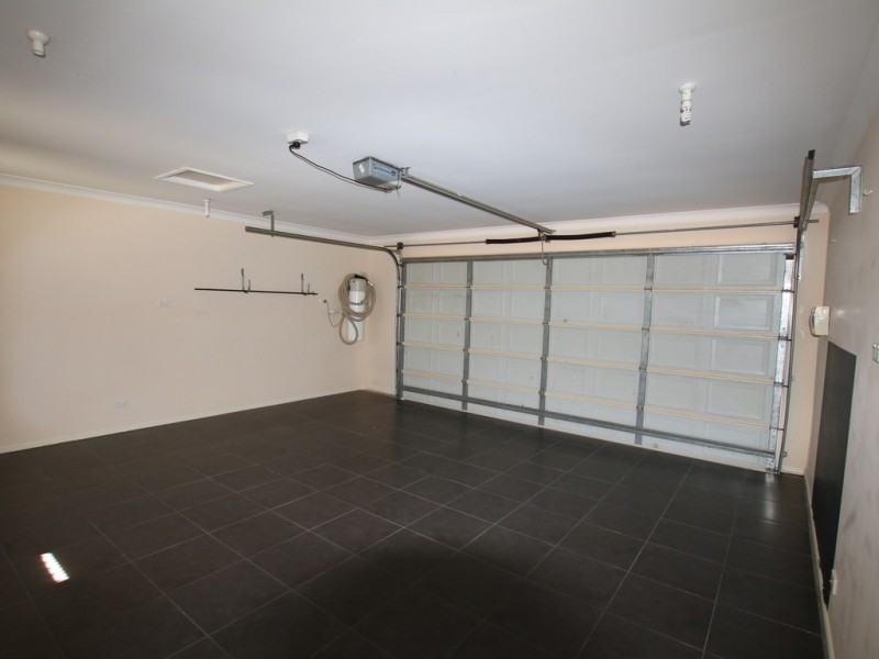 7 Cavillon Street, Crestmead QLD 4132