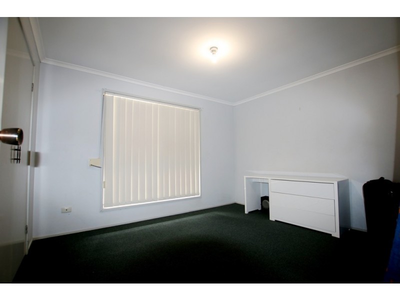 21 Cavillon Street, Crestmead QLD 4132