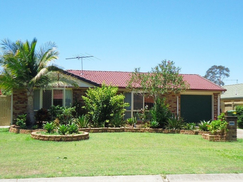 10 Oakwood Drive, Waterford West QLD 4133