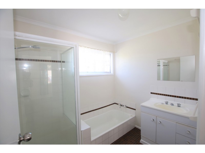 24 Blackbutt Street, Crestmead QLD 4132