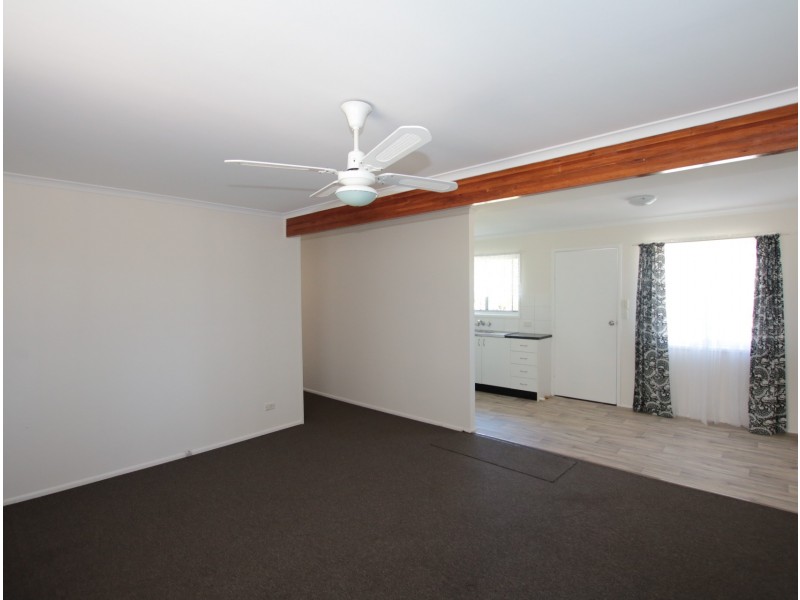 24 Blackbutt Street, Crestmead QLD 4132