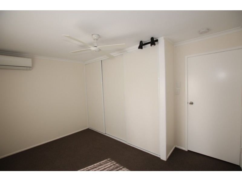 24 Blackbutt Street, Crestmead QLD 4132