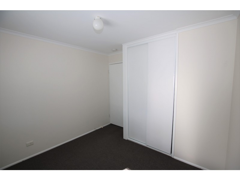 24 Blackbutt Street, Crestmead QLD 4132