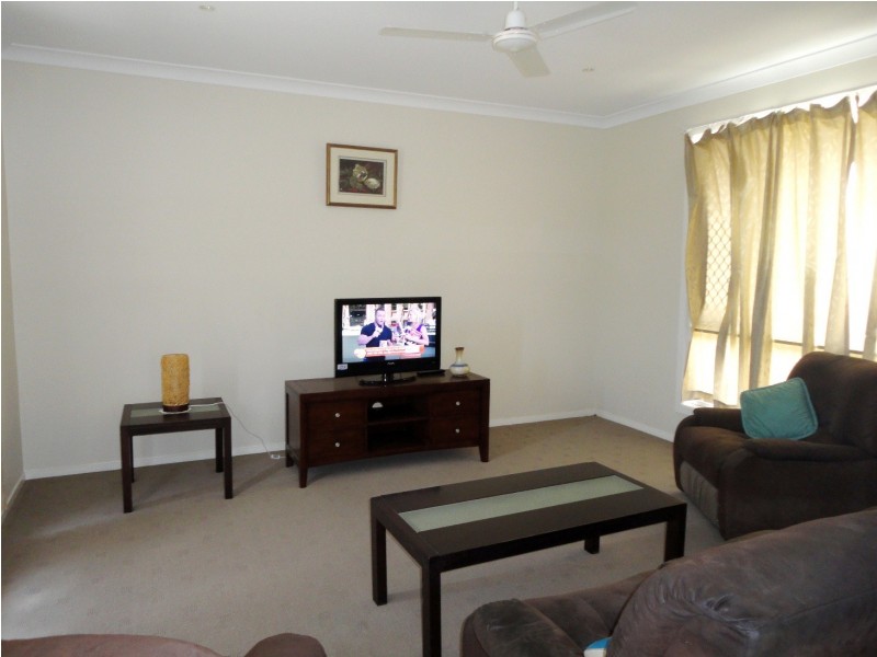 2 Ainslie Street, Marsden QLD 4132