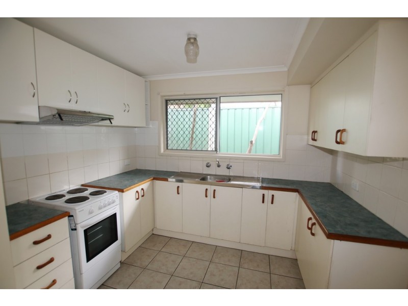41 Limerick Drive, Crestmead QLD 4132
