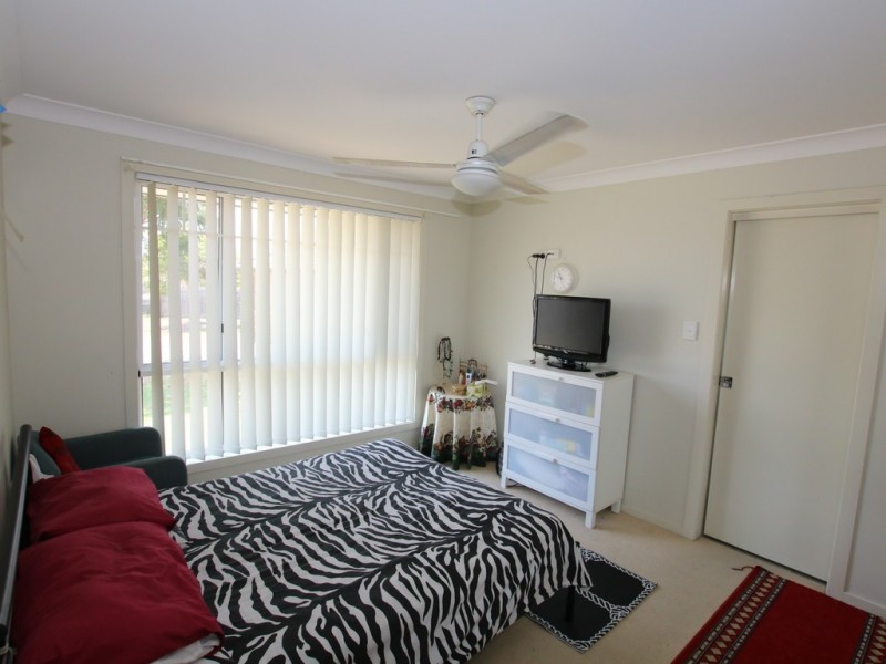 16 Lake Wivenhoe Court, Logan Reserve QLD 4133