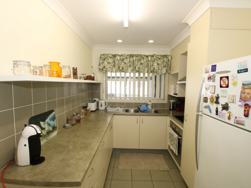 16 Lake Wivenhoe Court, Logan Reserve QLD 4133