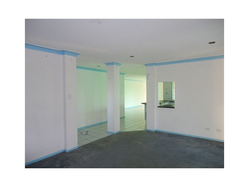 22 Kings Row, Edens Landing QLD 4207