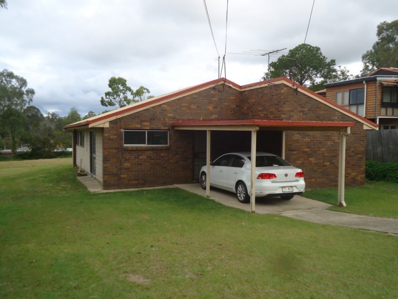 4 Tingi Avenue, Tanah Merah QLD 4128