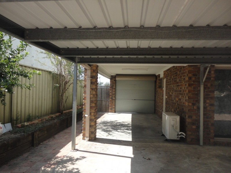 8 Allspice Street, Crestmead QLD 4132