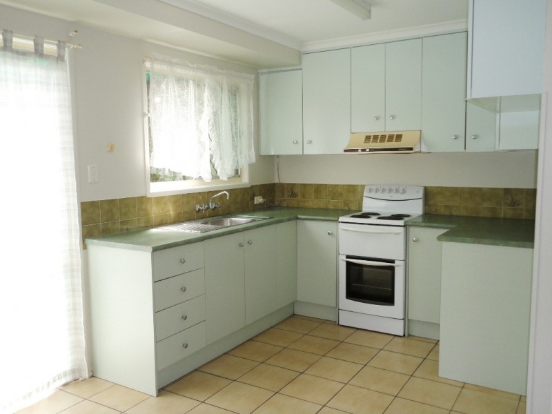 4 Peppermint Street, Crestmead QLD 4132