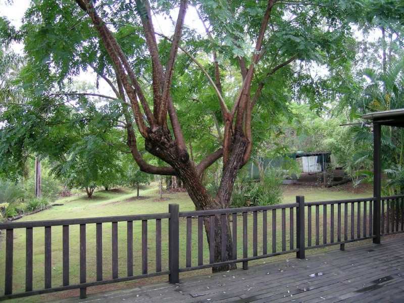 Buccan QLD 4207