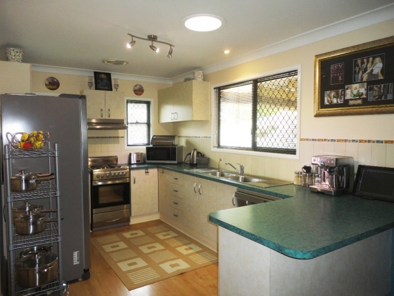 10 Duranta Court, Crestmead QLD 4132