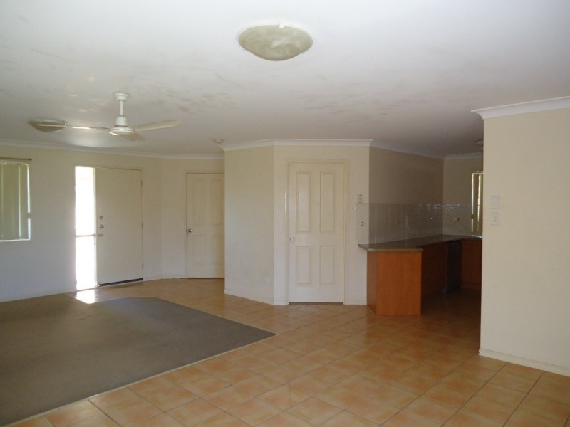 16 Clayton Court, Crestmead QLD 4132