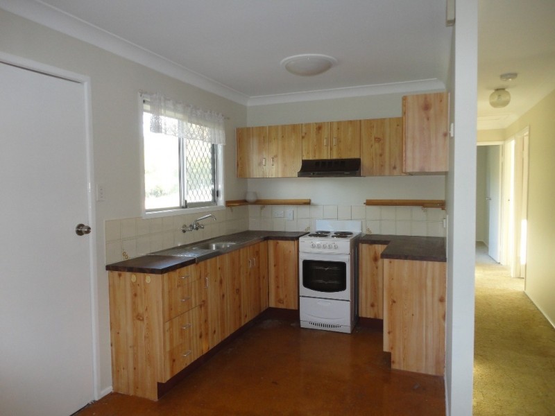 37 Emerald Street, Marsden QLD 4132