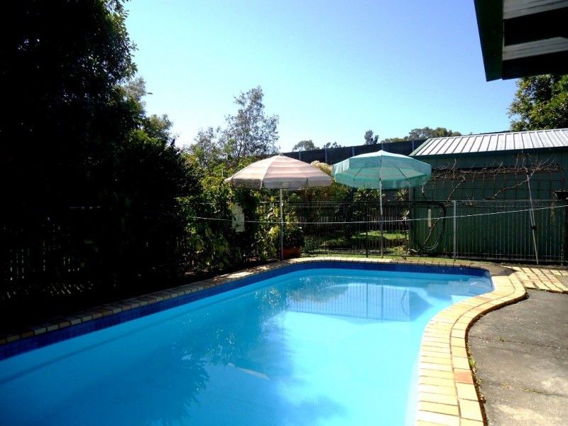 1 Mackellar Drive, Boronia Heights QLD 4124