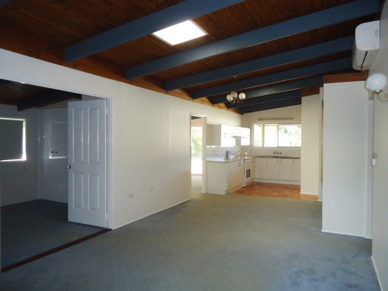 4 Lynelle Street, Marsden QLD 4132