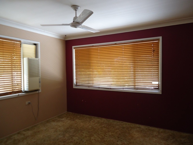 16 Emerald Street, Marsden QLD 4132