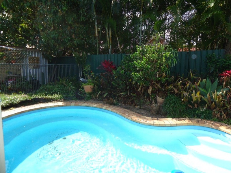 Crestmead QLD 4132