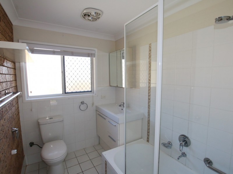 20/18 Defiance Road, Logan Central QLD 4114