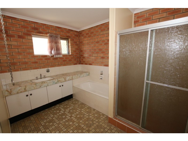 7/183 Jacaranda Ave, Kingston QLD 4114