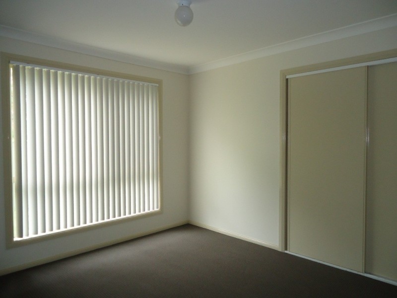 4 Dalvena Street, Marsden QLD 4132