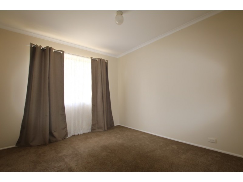 4 Melinda Street, Marsden QLD 4132